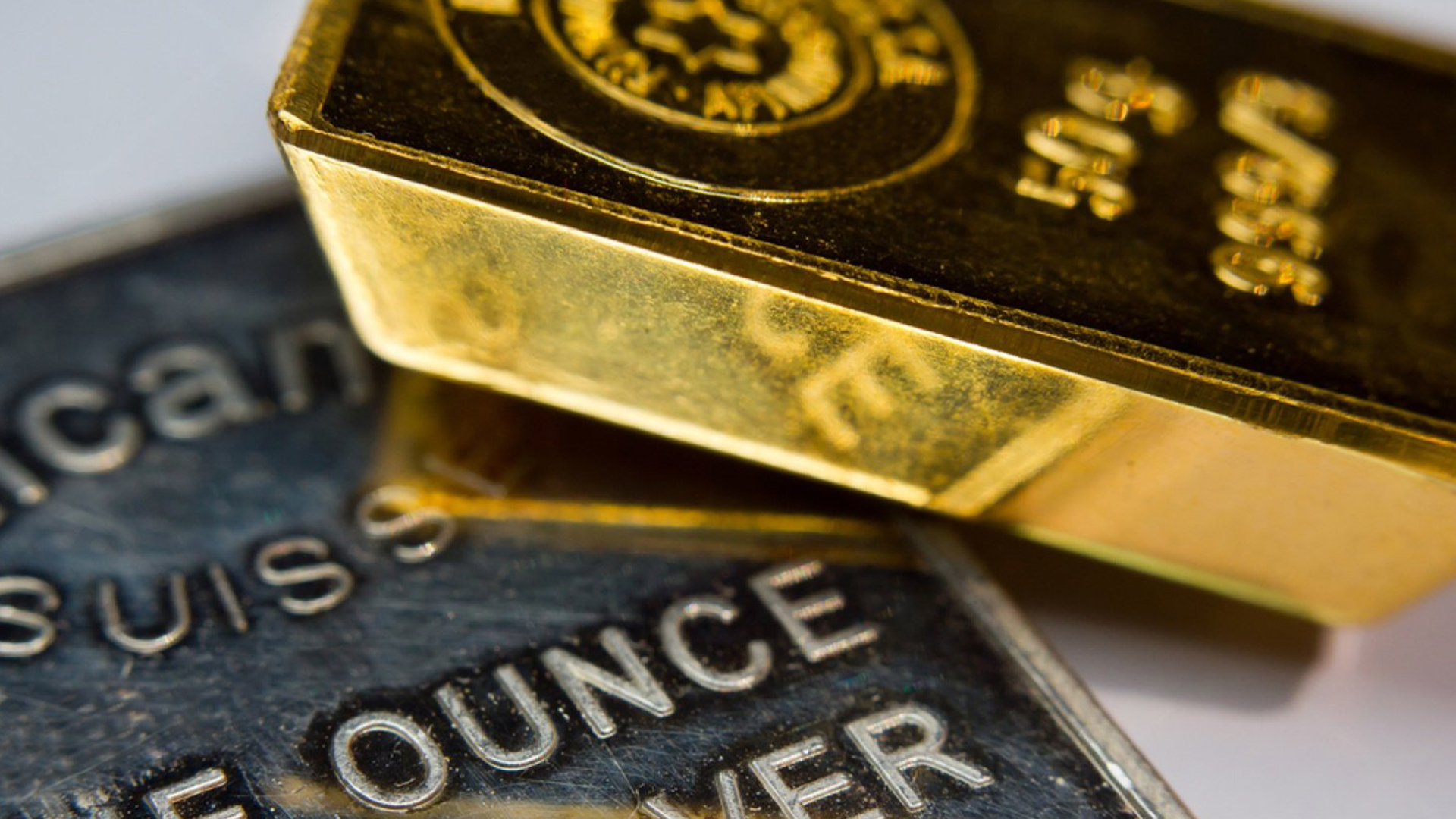 Gold and Silver Hit Record Highs Amid Rate Cut Expectations - Daman Markets