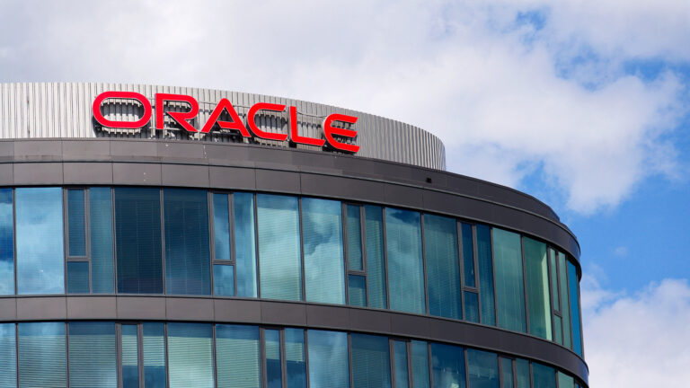 Oracle’s Record-Breaking Earnings Fail to Calm AI Cost Fears
