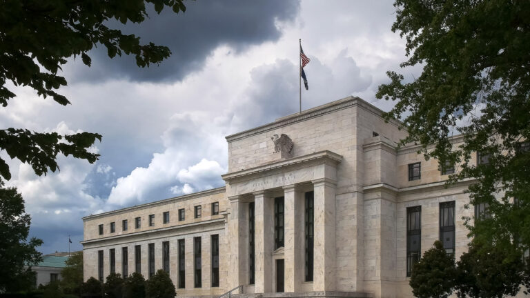 Stubborn Inflation Is Testing the Fed's Patience as Rate Hike Bets Build