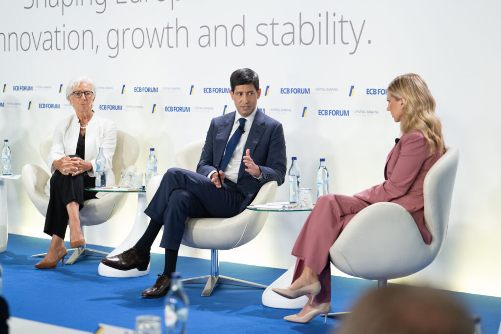 Warsh’s International Debut Points to a New Central Banking Playbook